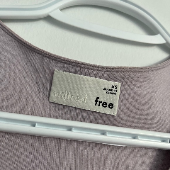 Aritzia Wilfred Free Blouse Size XS - Picture 3 of 3